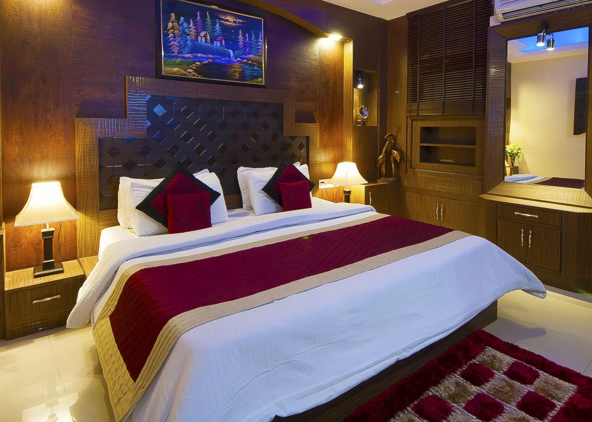 Airport Hotel Vishal Residency Нью-Дели Экстерьер фото
