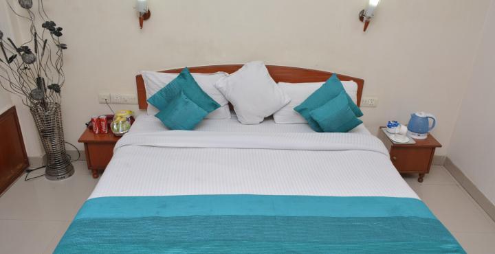 Airport Hotel Vishal Residency Нью-Дели Экстерьер фото