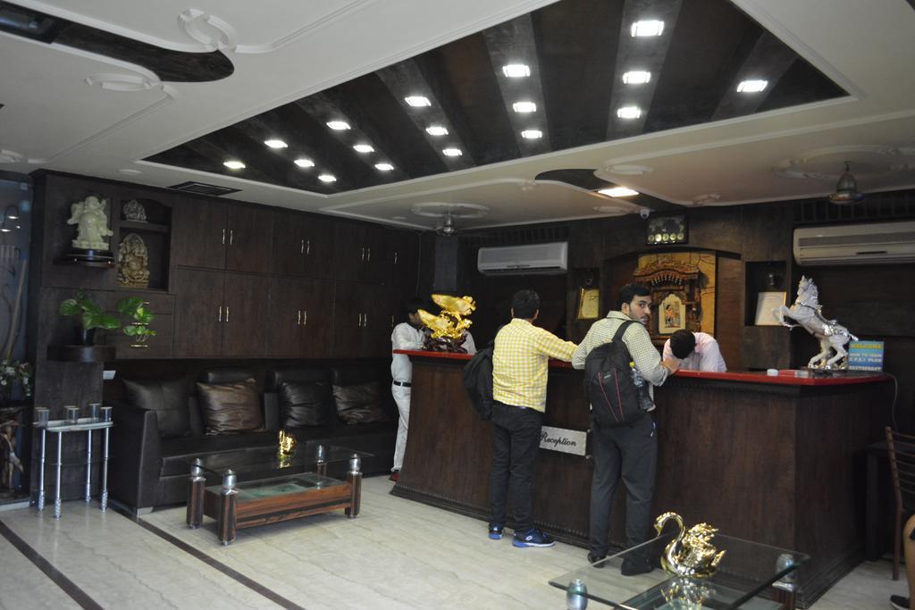 Airport Hotel Vishal Residency Нью-Дели Экстерьер фото