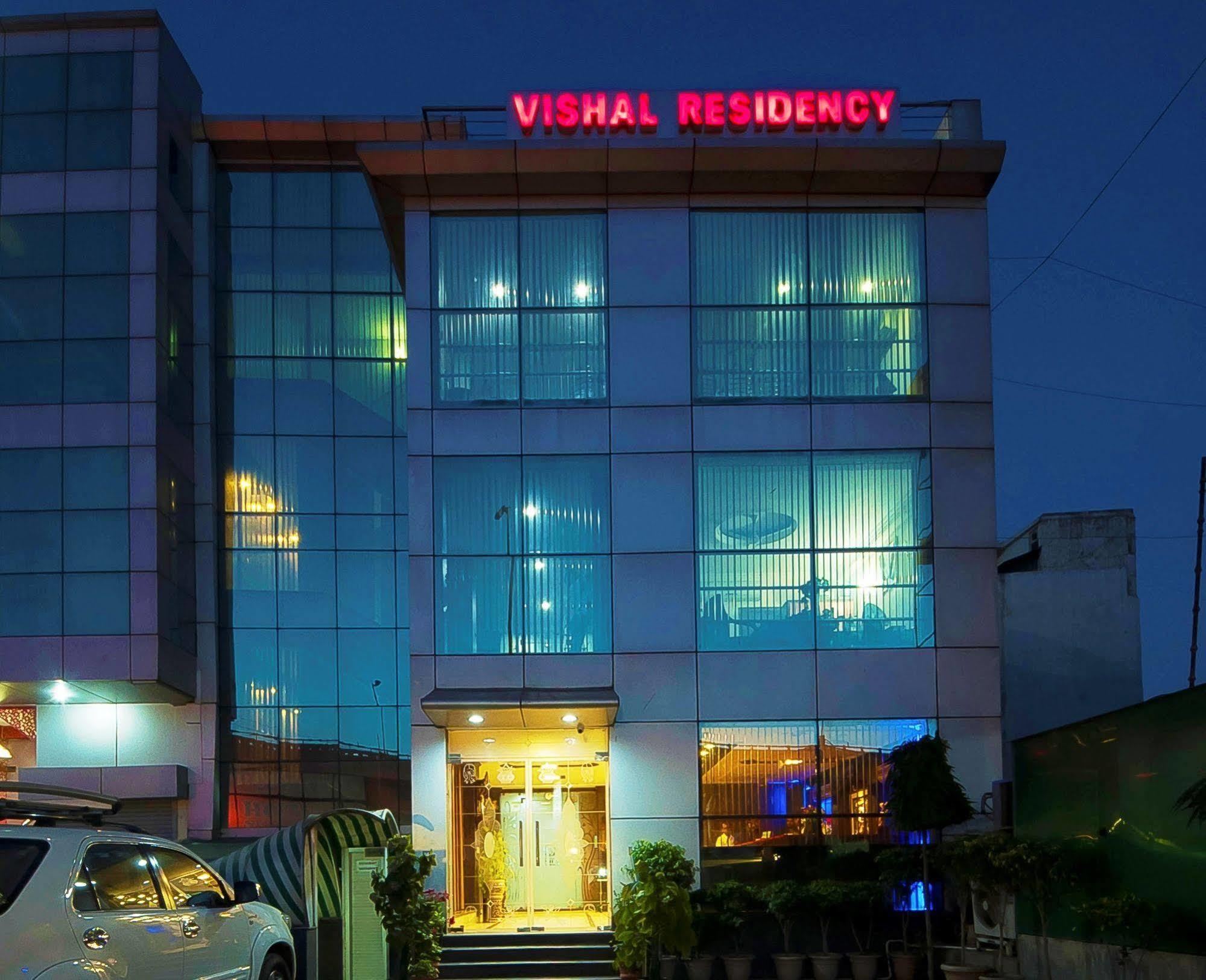 Airport Hotel Vishal Residency Нью-Дели Экстерьер фото